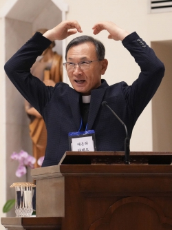 배은하 신부